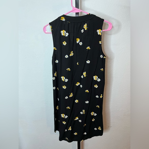 Old Navy Black & Yellow Floral Mini Dress Size XS - Picture 3 of 3